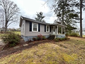 Building Photo - 1189 Beech Springs Rd