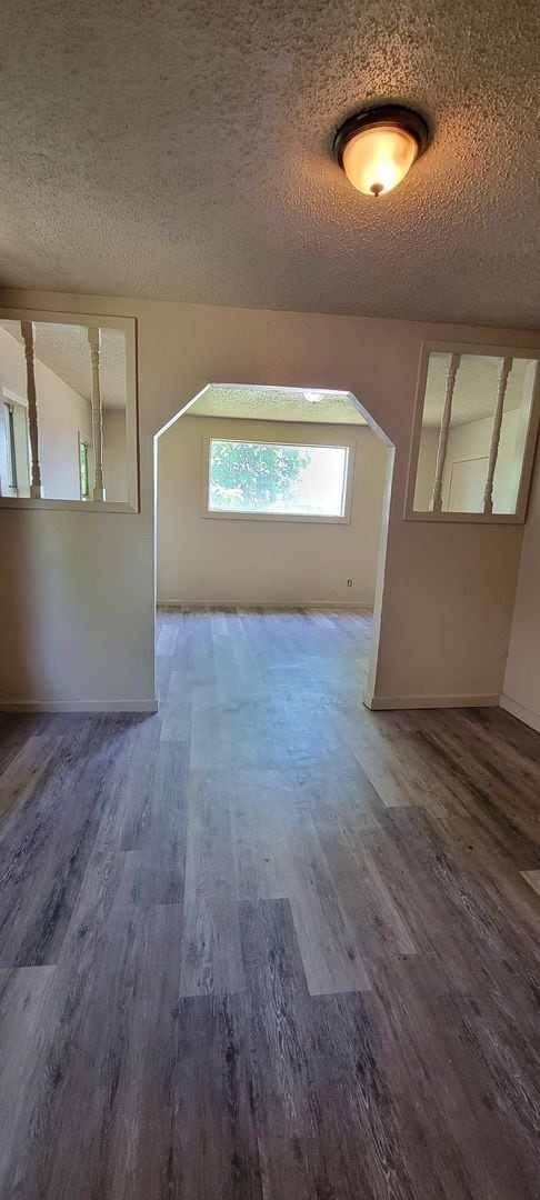 Building Photo - Completely remodeled huge 4 bedroom/1&1/2 ...