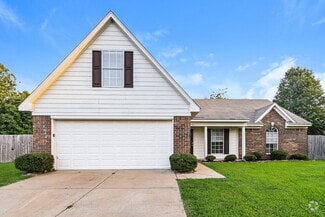 Building Photo - 8161 Loden Cove