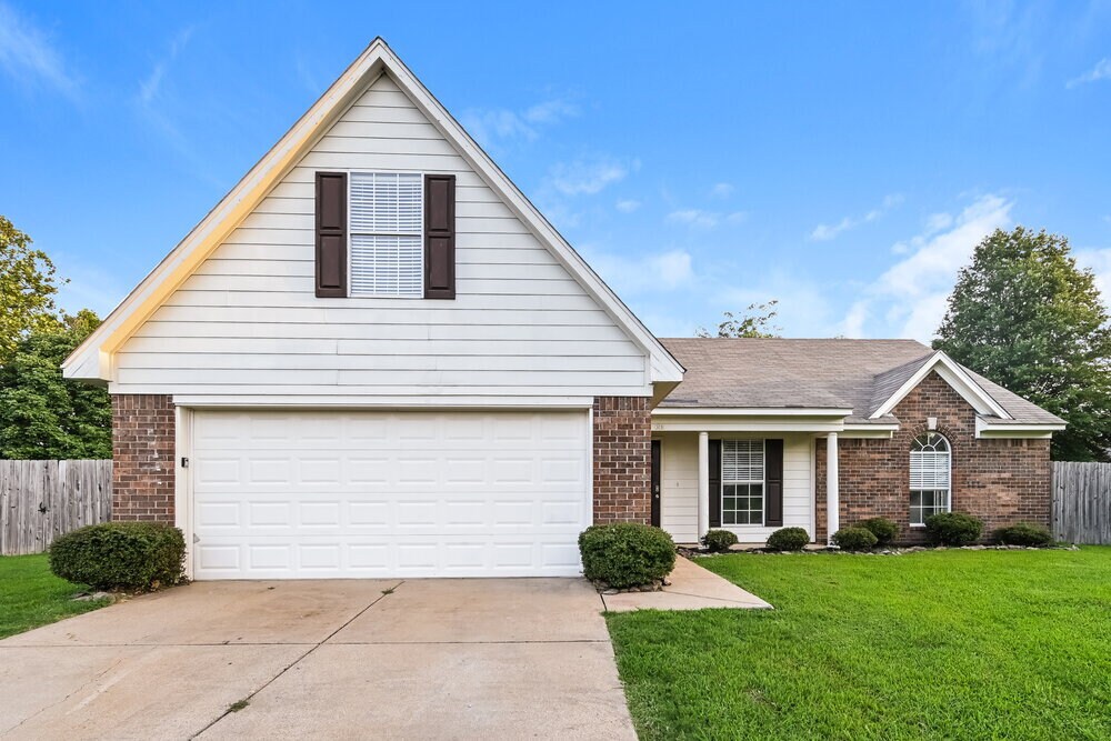 Foto principal - 8161 Loden Cove