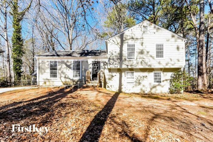 Primary Photo - 102 Parkview Dr