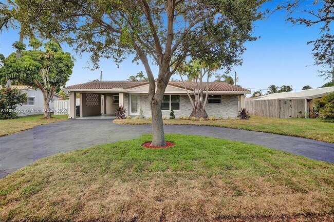Foto del edificio - 1731 NE 59th Ct