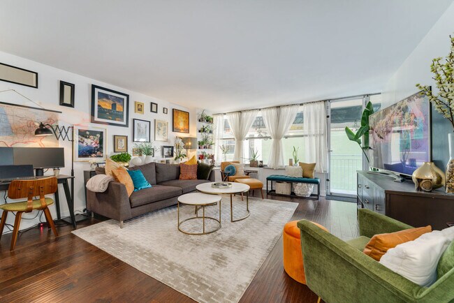 Foto del edificio - 1000 N Lake Shore Dr