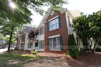 Building Photo - 2812 Kudrow Ln