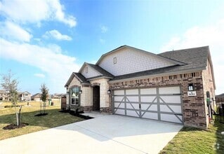 Building Photo - 8011 Philbrook Dr