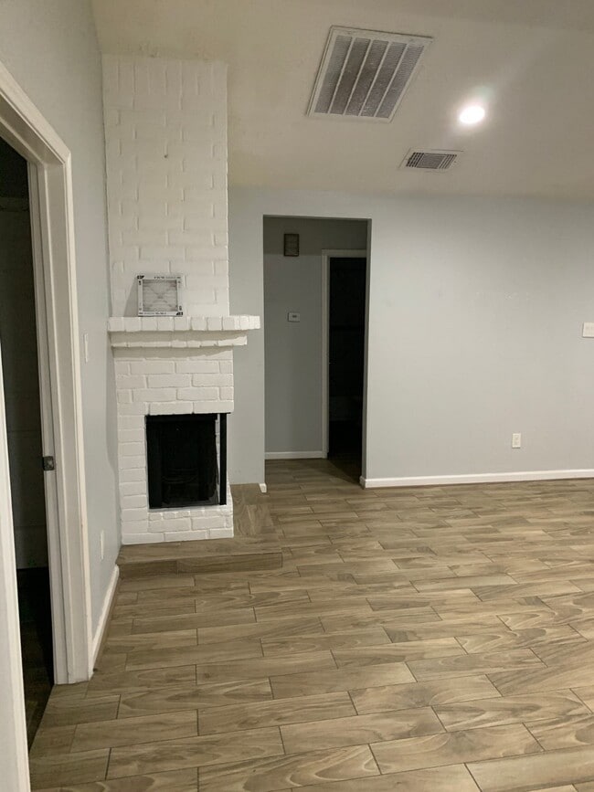 Building Photo - 3610 Mattingham Dr