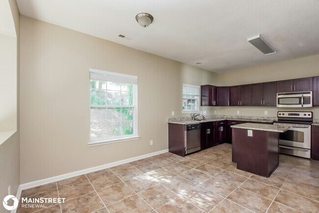 Building Photo - 6850 Brachnell View Dr