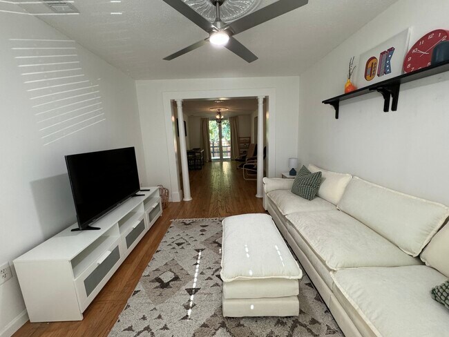 Foto del edificio - 2101 N 27th St