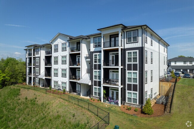 Building Photo - Highline North Apartments