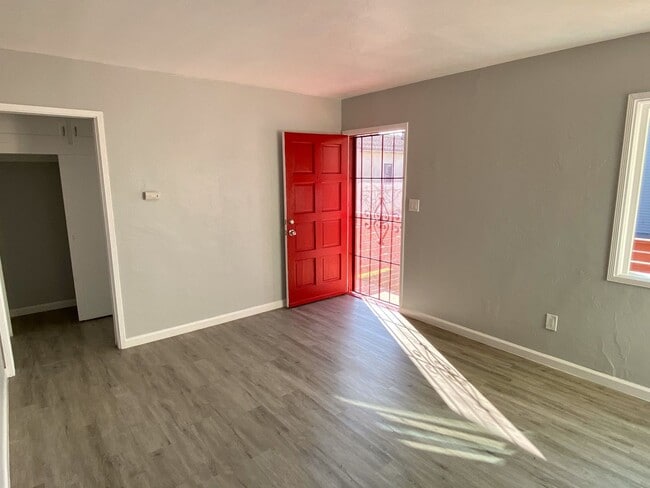 Building Photo - 4581-4585 32nd Street