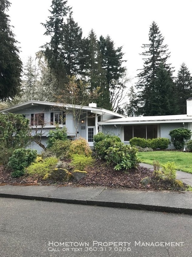 2011 Forest Hill Dr SE, Olympia, WA 98501 House Rental in Olympia, WA