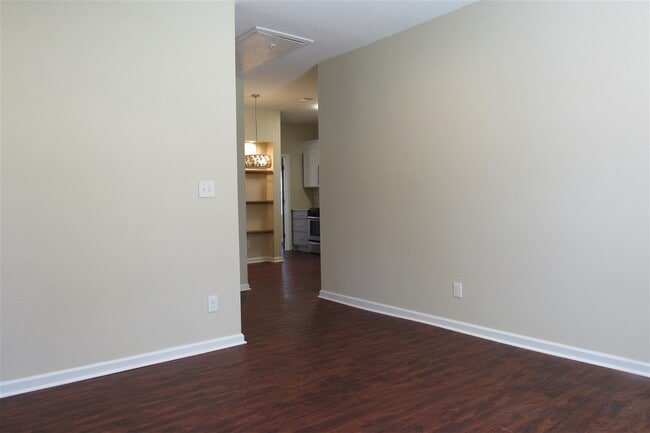 Building Photo - 4346 Council Cir