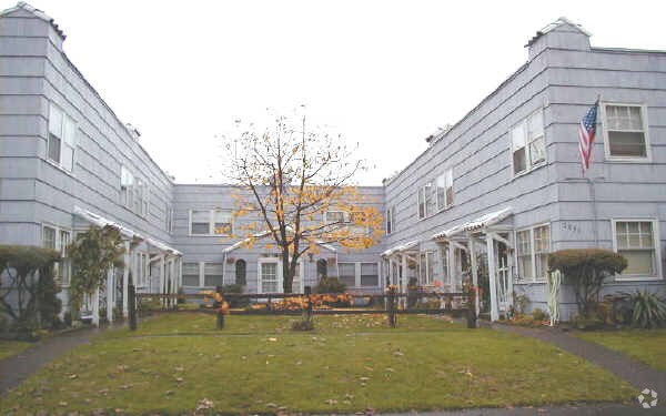 Foto del edificio - 2031 N Watts St