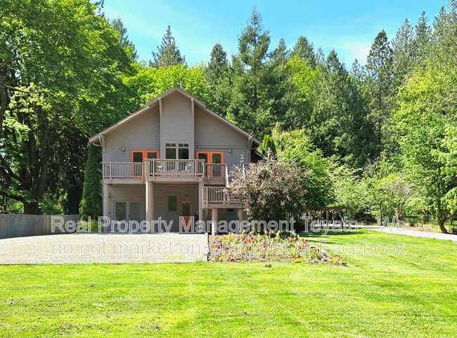 Building Photo - 5560 Hillard Rd