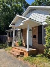 Building Photo - 6720 Woodstream Dr