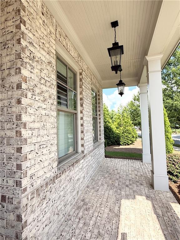 Foto del edificio - 6220 Bellmoore Park Ln