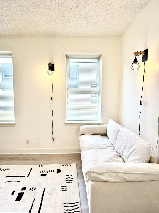 Foto del edificio - 1415 Commonwealth Ave