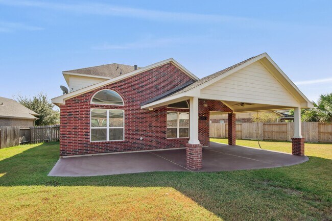 Foto del edificio - 26318 Groveton Ct