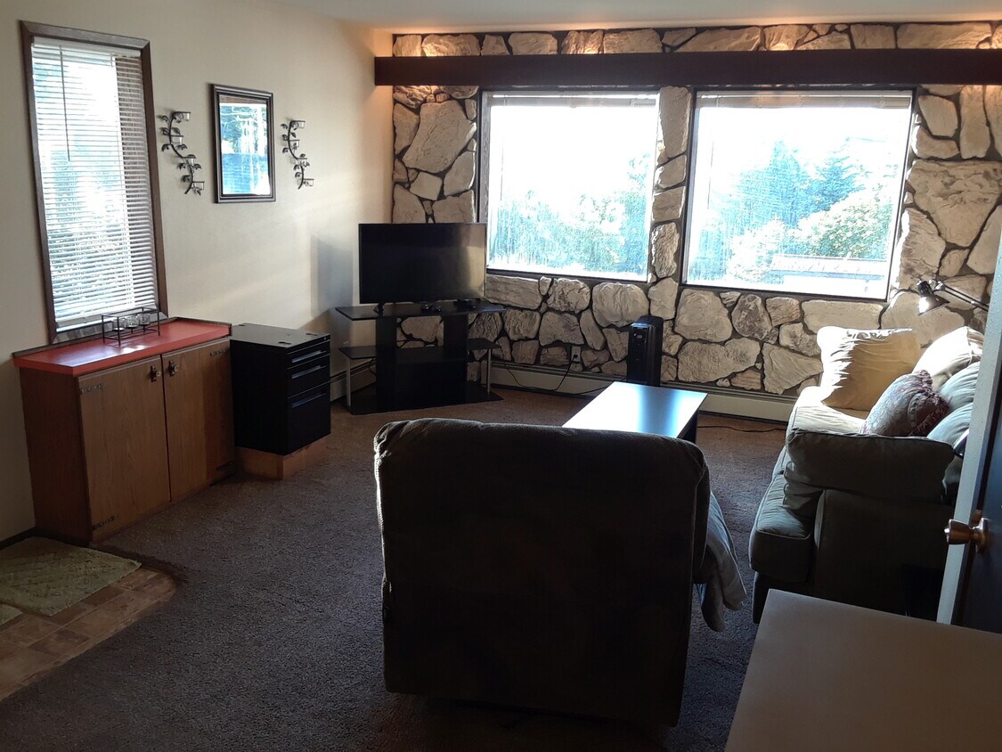 Foto principal - 1522 Mission Rd