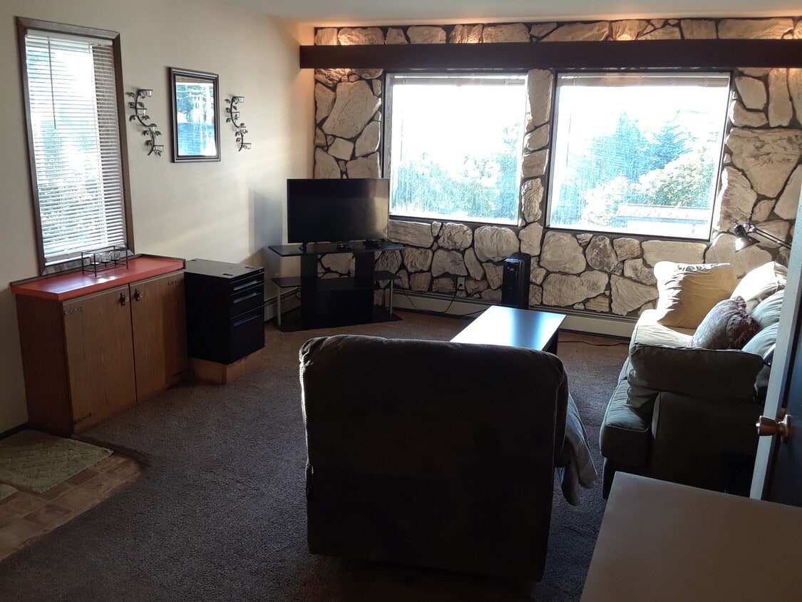 Primary Photo - 1522 Mission Rd