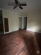 Building Photo - 2448 Rosen Ave