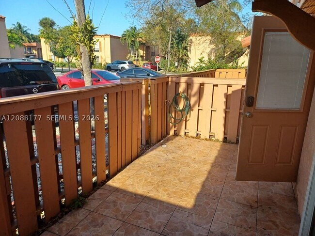 Building Photo - 7170 Fairway Dr