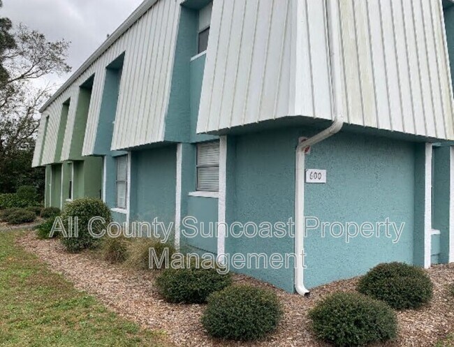 Building Photo - 7450 35th St N