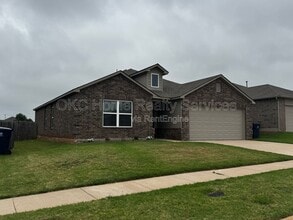 Building Photo - 9904 Jackrabbit Rd