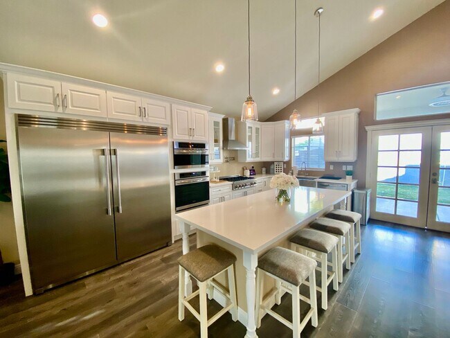 Foto del edificio - Gorgeous 3 bedroom Home