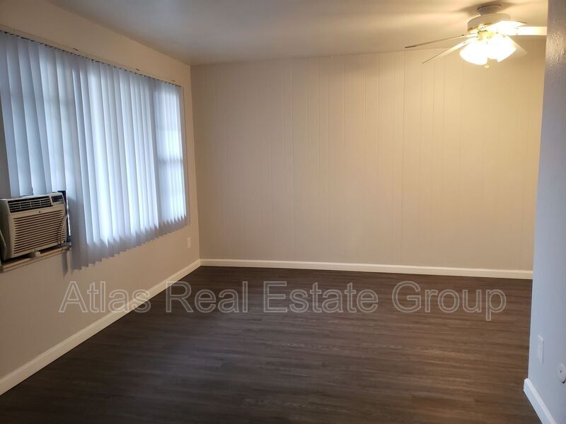Primary Photo - 3767 Wolff St