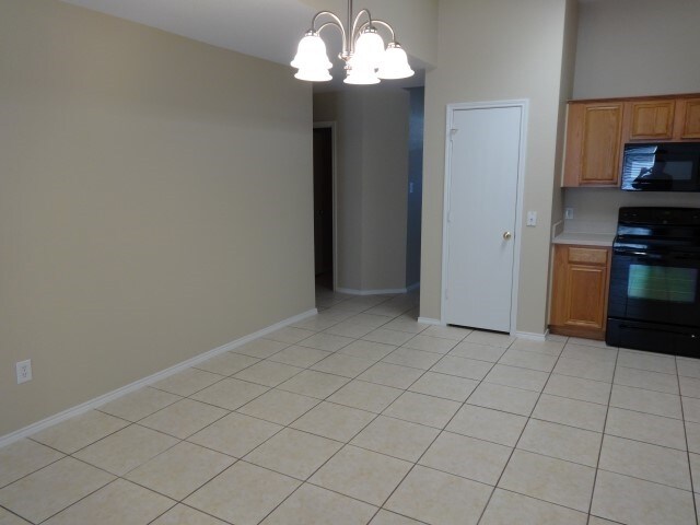 Foto del edificio - 7103 George Finger Rd