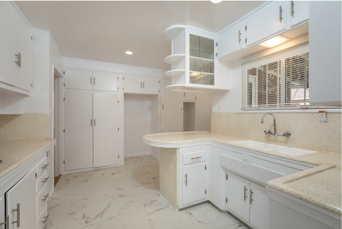 Primary Photo - Ladera Heights Duplex