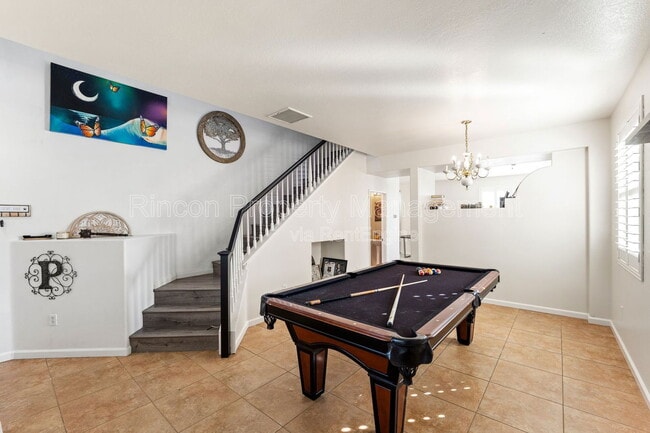 Building Photo - 954 Taylor Ln