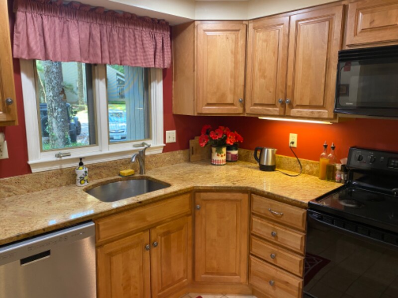 Building Photo - 21 Brookside Dr