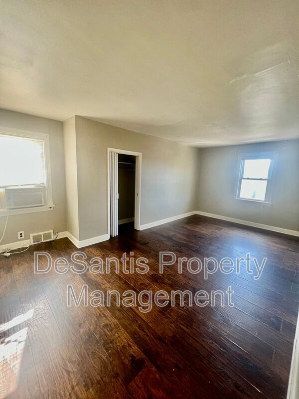 Foto del edificio - 1718 Pierce St