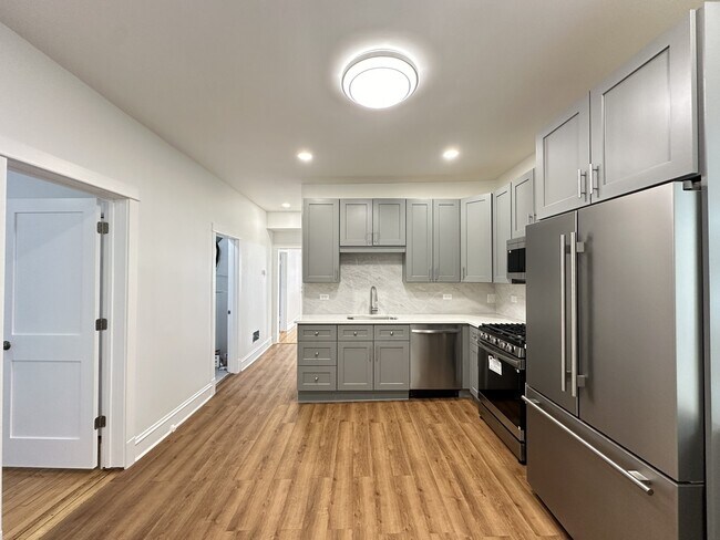 Building Photo - 3713 W Belmont Ave