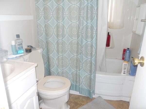 Bathroom - 1224 Pomeroy St