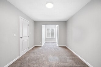 Interior Photo - 8Ninety at Loveland