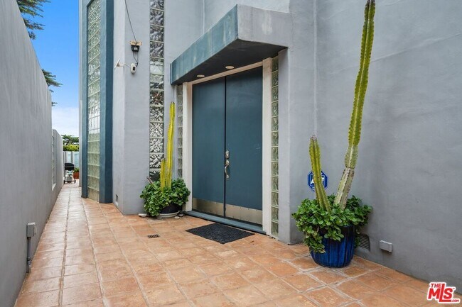 Foto del edificio - 11834 Pacific Coast Hwy