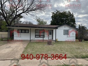 Building Photo - 4031 Boren Ave