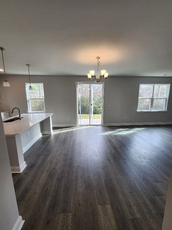 Building Photo - 4044 Dewberry Ln