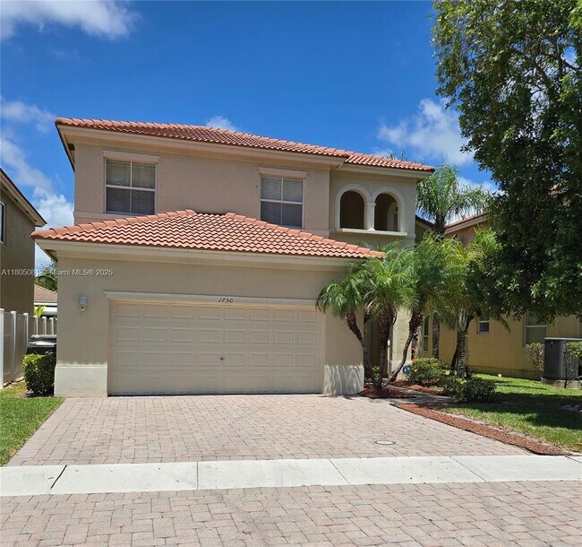 Foto del edificio - 1750 NE 37th Pl