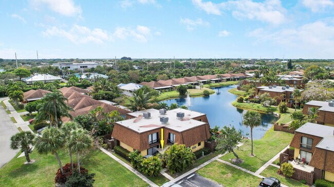 Foto del edificio - 110 N Delaware Blvd