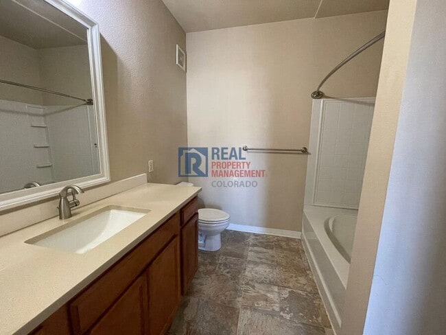 Foto del edificio - 18645 Stroh Rd