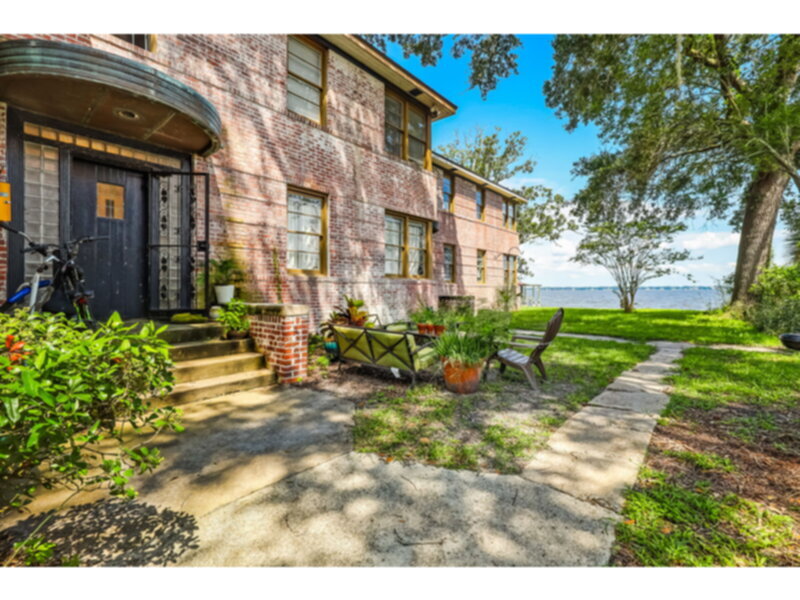 Primary Photo - Water Front Apartment