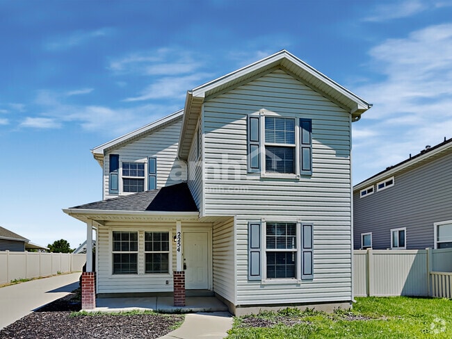 Building Photo - 2254 Orchard Way