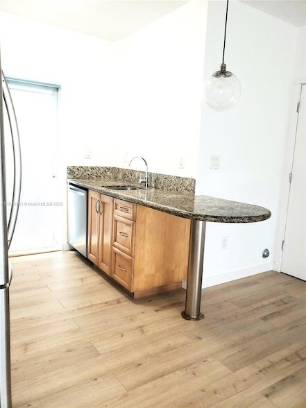 Photo - 1521 Euclid Ave Apartment