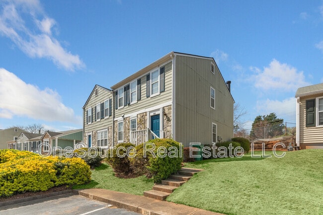 Building Photo - 370 Oak Harbor Trail