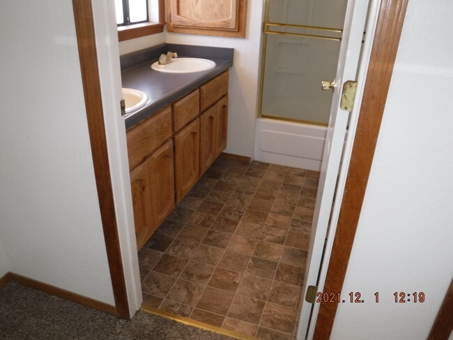 Building Photo - 1397 Bumblebee Dr