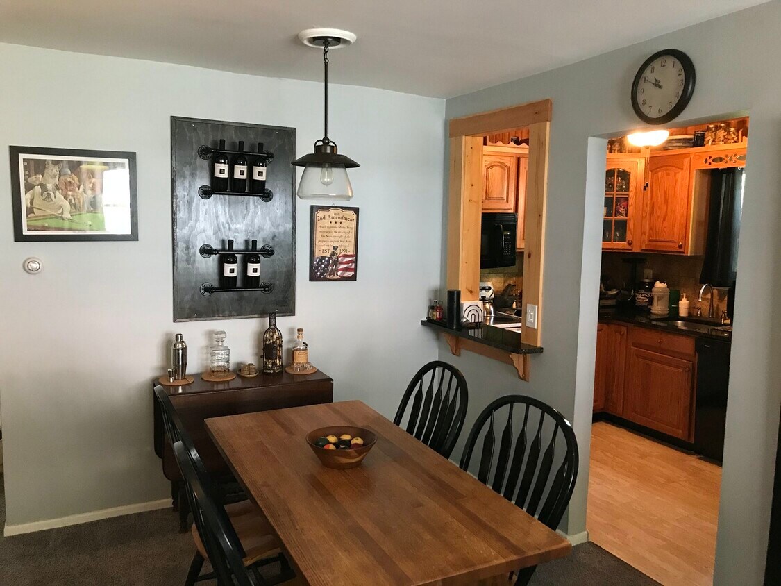 40 Treetop Ct Unit 40, Bloomingdale, NJ 07403 Condo for Rent in